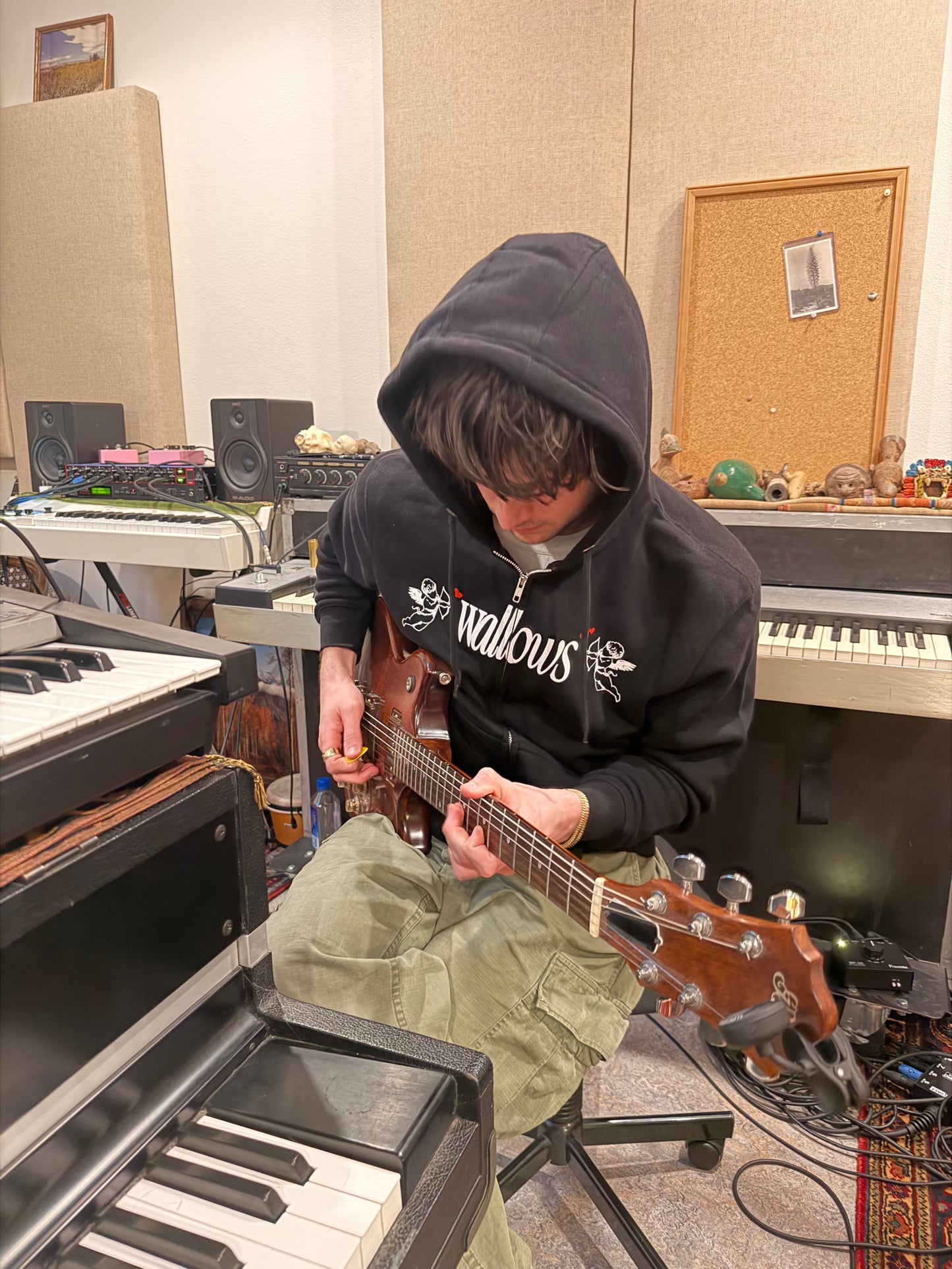 Angel Zip Hoodie (Black)